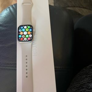 Apple Watch series 8